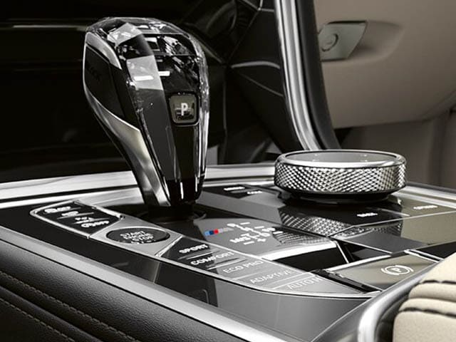 2026 BMW 8 Series M850i xDrive Coupe comfort