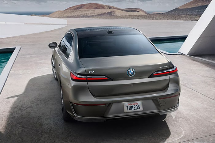 2026 BMW i Models i7 eDrive50 appearance
