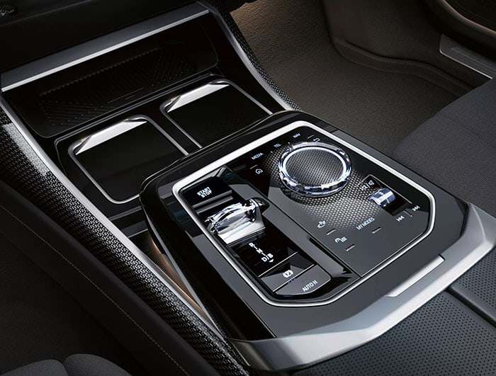 2026 BMW i Models i7 M70 performance