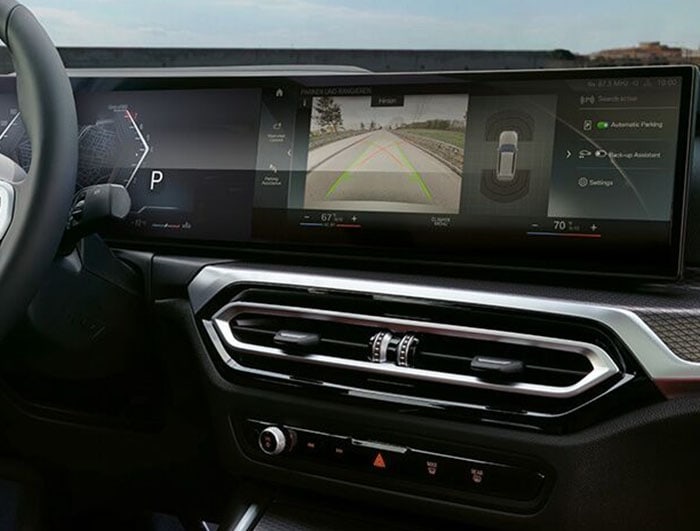 2026 BMW i Models i7 M70 safety