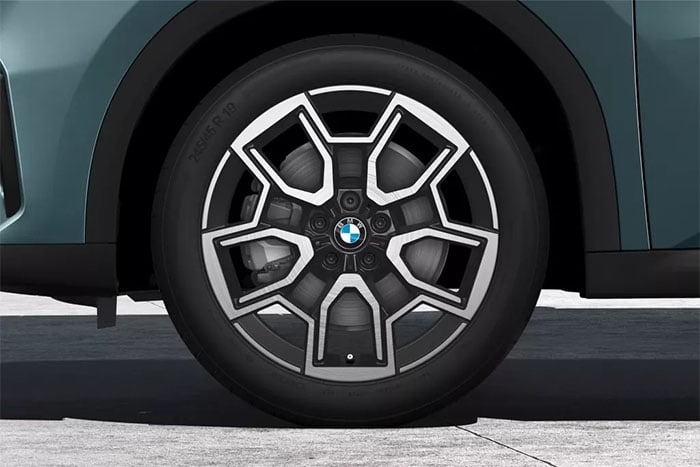 2026 BMW X Models X2 xDrive28i appearance