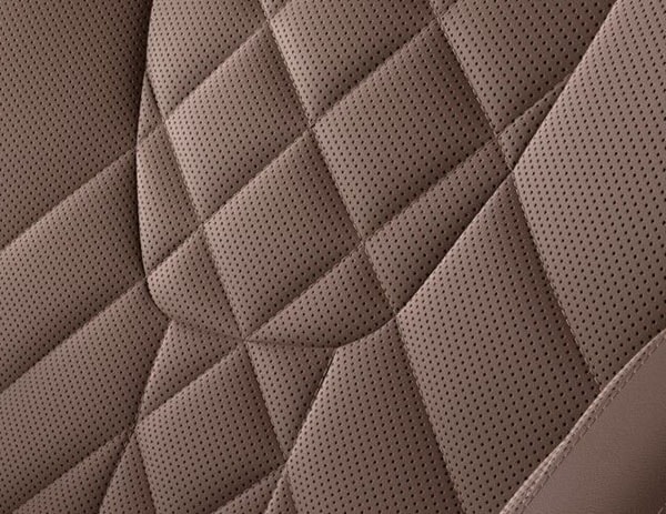 2027 BMW 5 Series 550e xDrive Sedan comfort