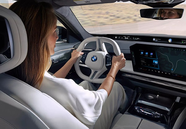 2027 BMW 7 Series 740 Sedan comfort