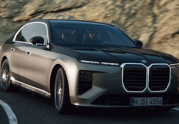 2027 BMW 7 Series 740 Sedan performance