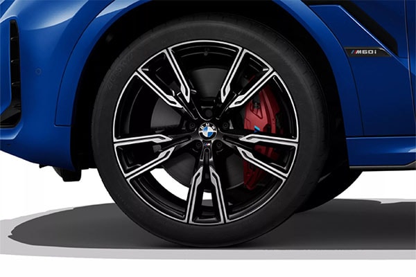 2027 BMW X Models X6 M60i appearance