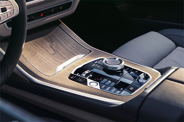 2027 BMW X Models X7 xDrive40i comfort