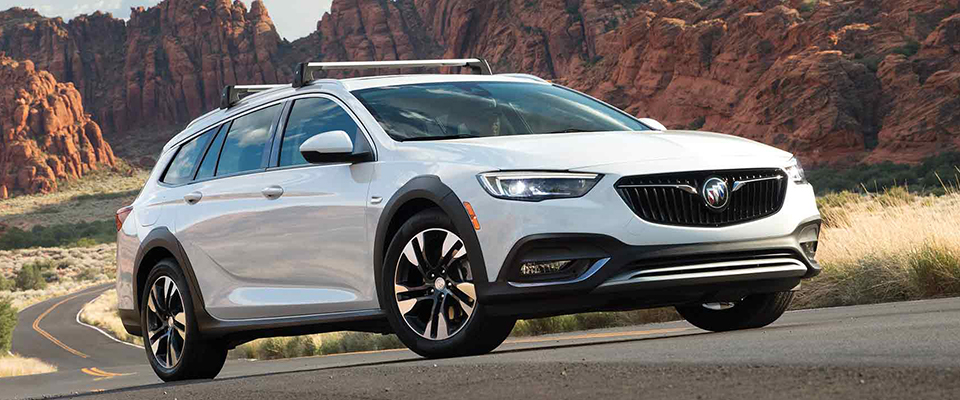 2018 Buick Regal TourX Appearance Main Img