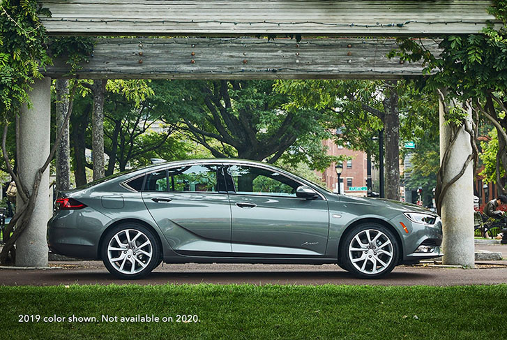 2020 Buick Regal Avenir appearance