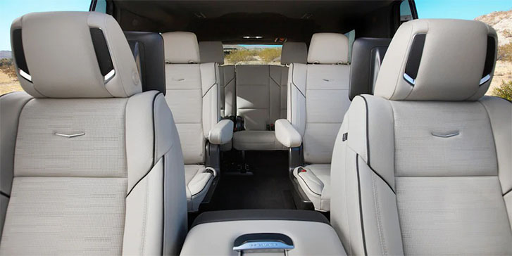 2023 Cadillac Escalade-V comfort