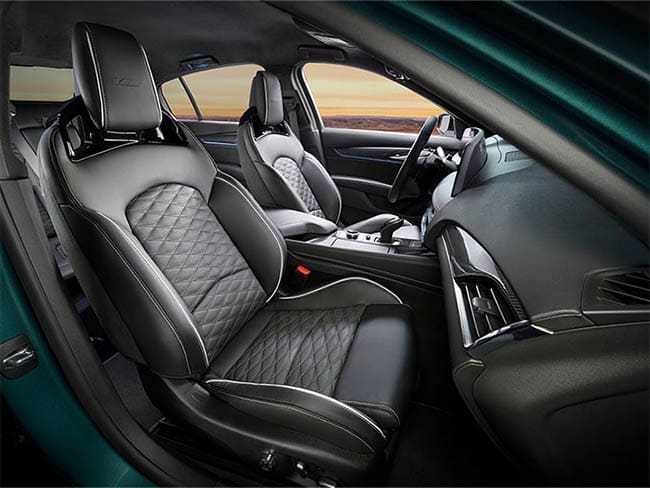 2026 Cadillac CT5-V comfort