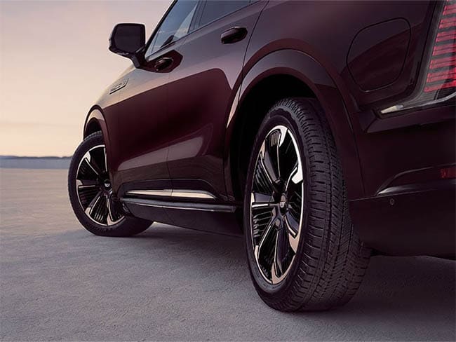 2026 Cadillac Escalade IQ performance