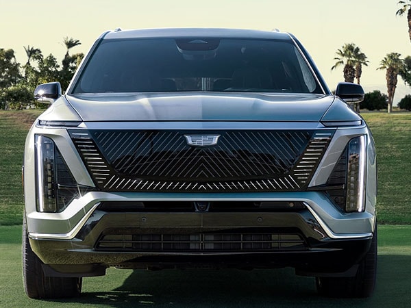 2027 Cadillac VISTIQ appearance