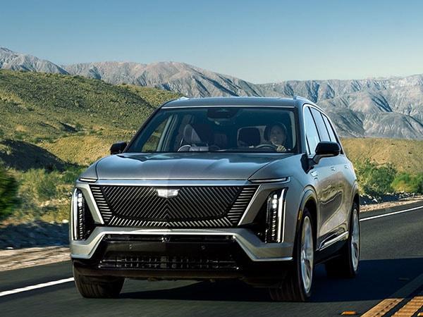 2027 Cadillac VISTIQ performance