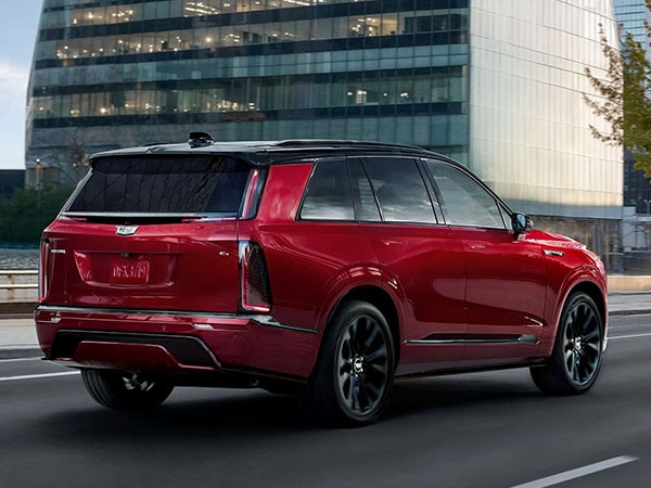2027 Cadillac VISTIQ performance