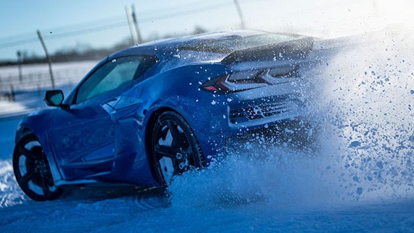 2026 Chevrolet Corvette E-Ray performance