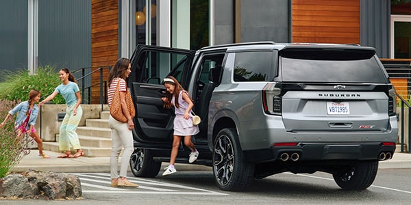 2026 Chevrolet Suburban comfort
