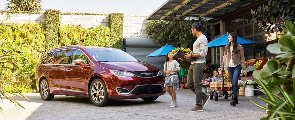 2019 Chrysler Pacifica Hybrid Appearance Main Img