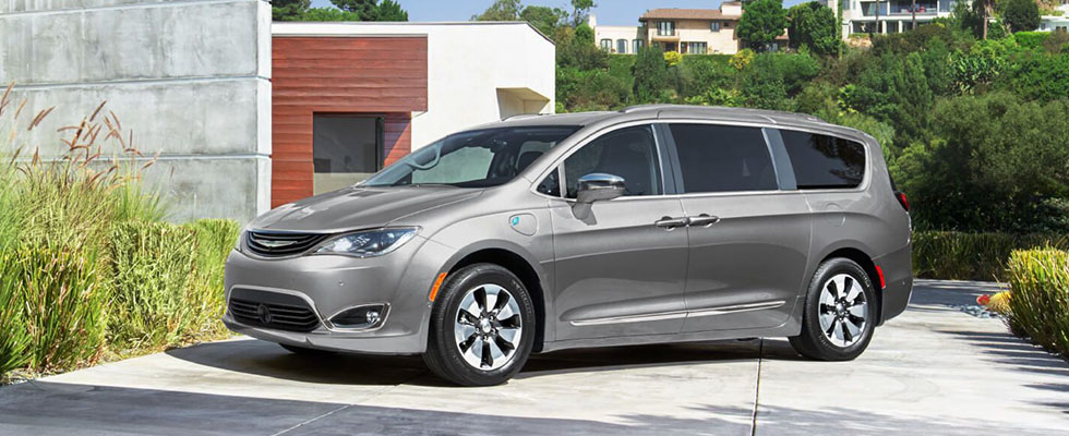 2019 Chrysler Pacifica Hybrid Main Img