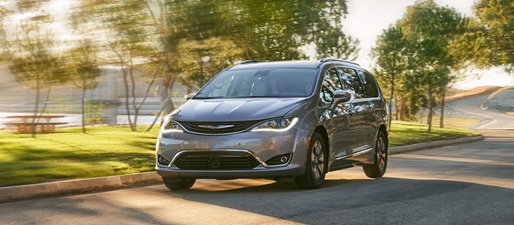 2019 Chrysler Pacifica Hybrid performance