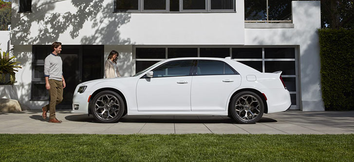 2020 Chrysler 300 appearance