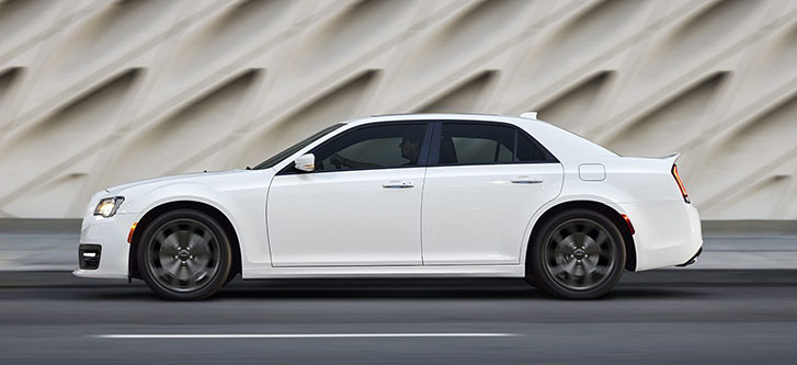 2020 Chrysler 300 performance