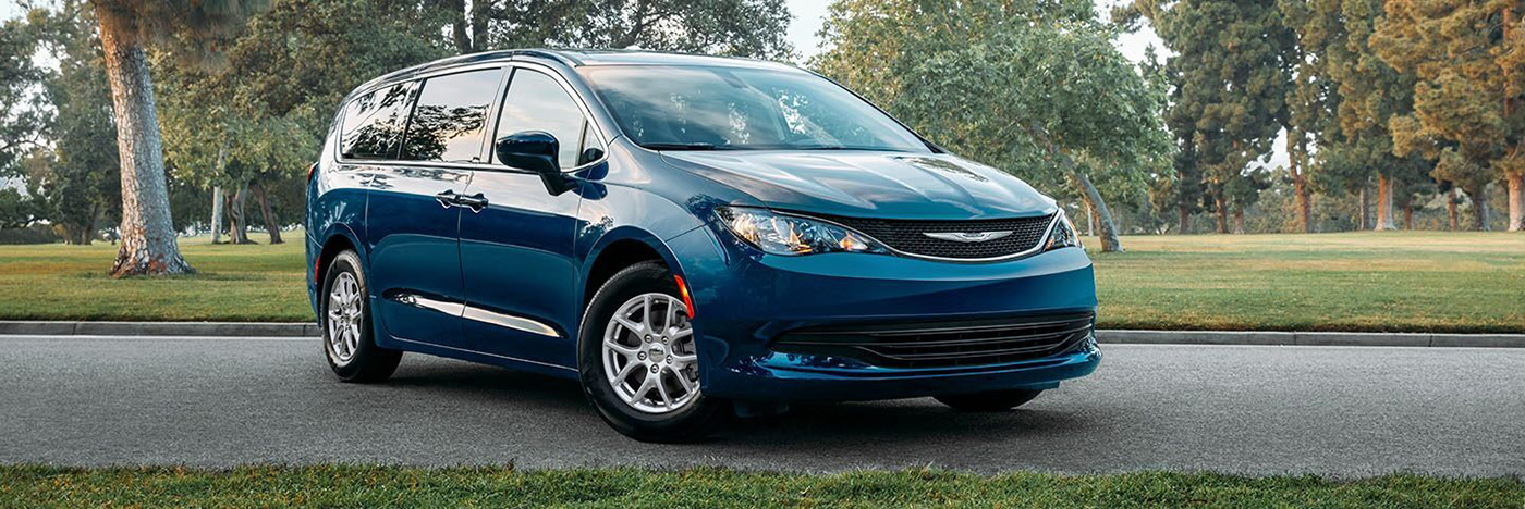 2020 Chrysler Voyager Appearance Main Img