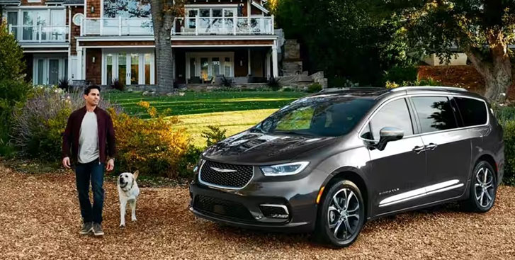 2023 Chrysler Pacifica appearance