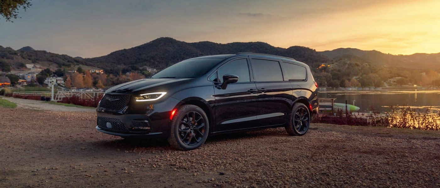 2025 Chrysler Pacifica Appearance Main Img