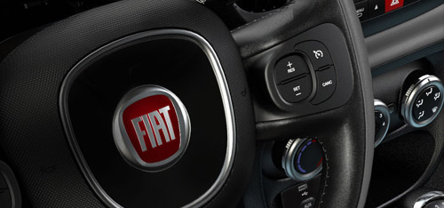 2015 FIAT 500L performance