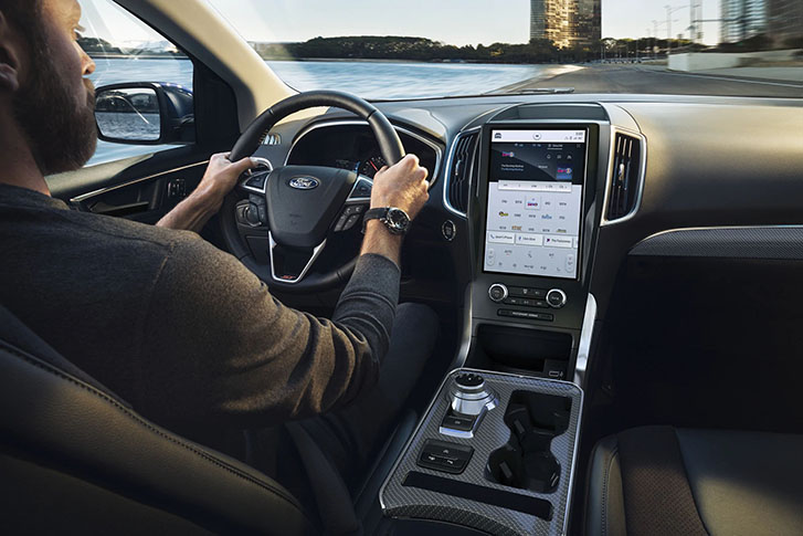 2021 Ford Edge comfort