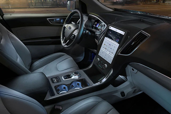 2021 Ford Edge comfort