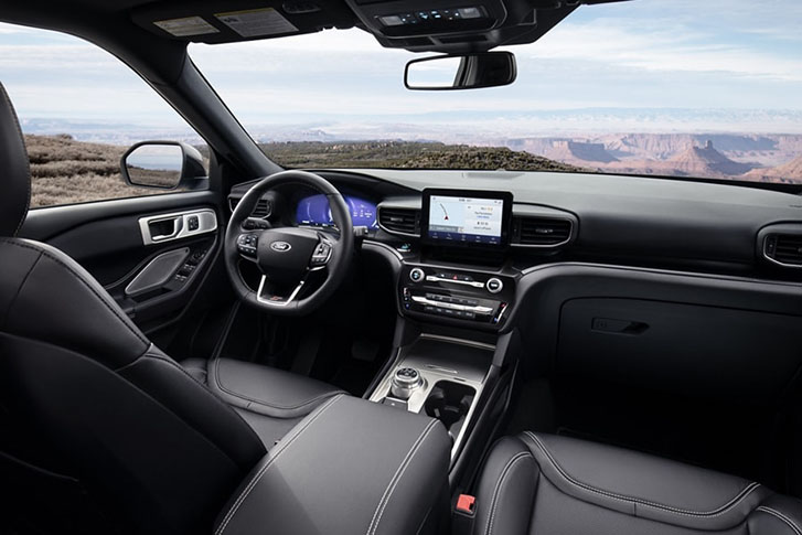 2021 Ford Explorer comfort