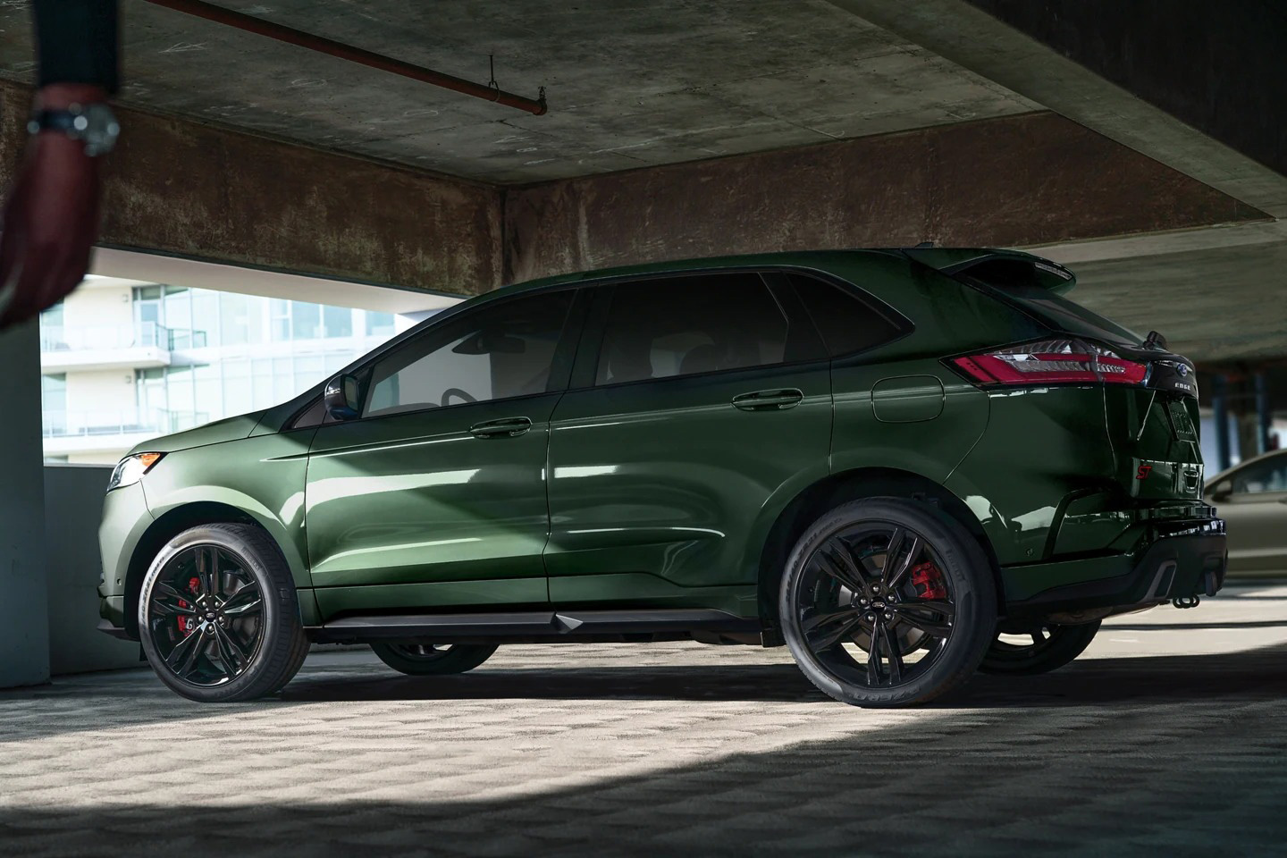 2022 Ford Edge Appearance Main Img