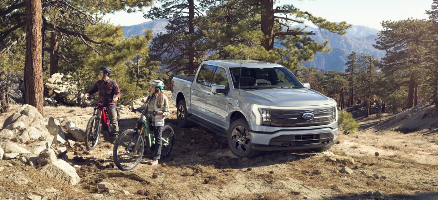 2022 Ford F-150 Lightning Appearance Main Img