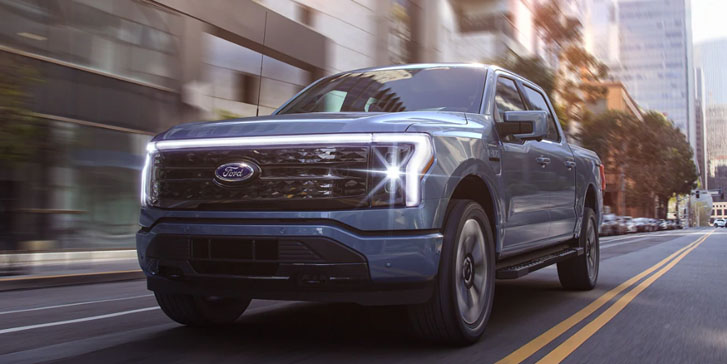 2022 Ford F-150 Lightning performance