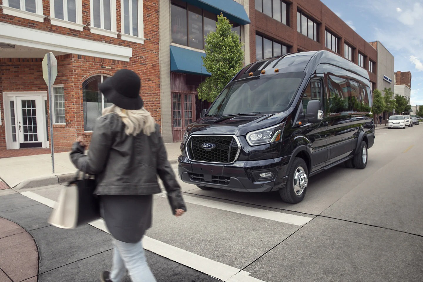 2022 Ford Transit Appearance Main Img