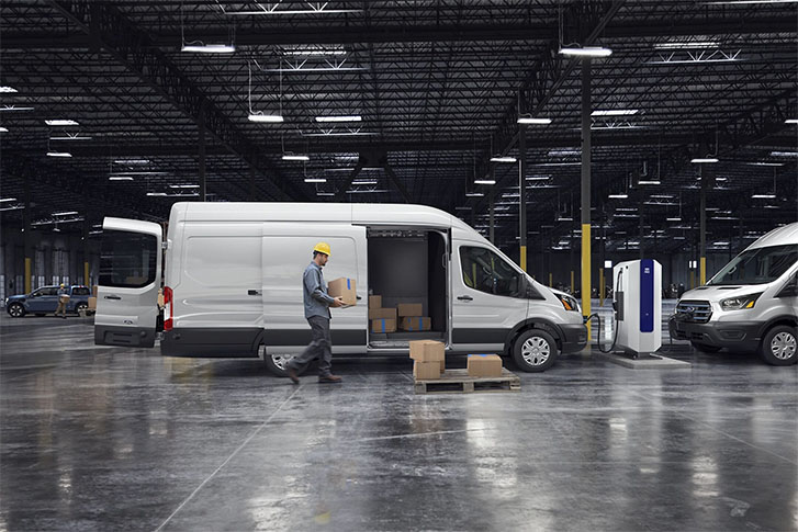 2025 Ford E-Transit performance