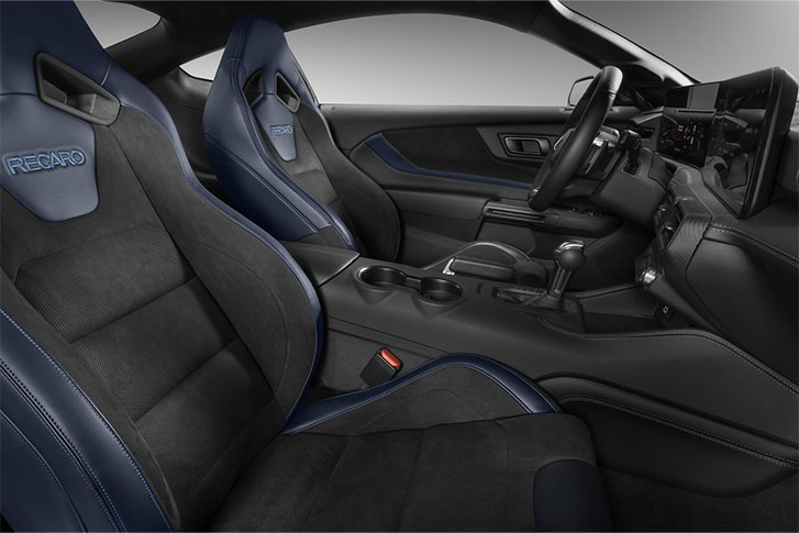 2025 Ford Mustang comfort