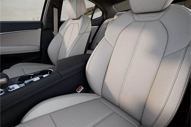 2026 Genesis G70 comfort