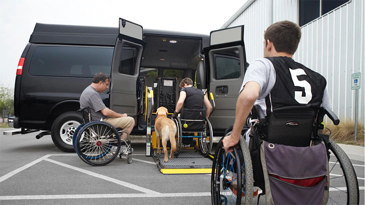 2020 GMC Savana Passenger Van comfort