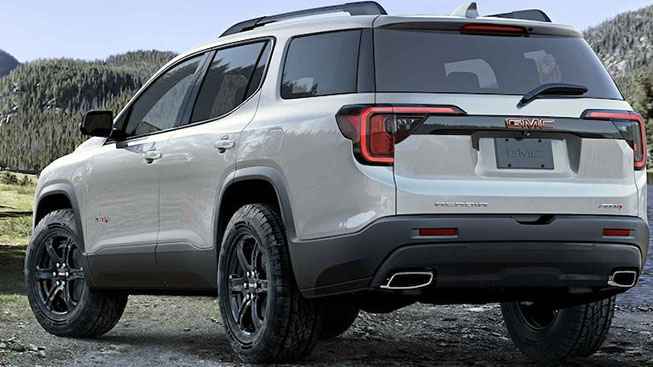 2022 GMC Acadia AT4 appearance