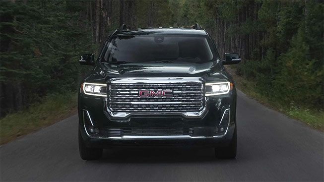 2022 GMC Acadia Denali performance