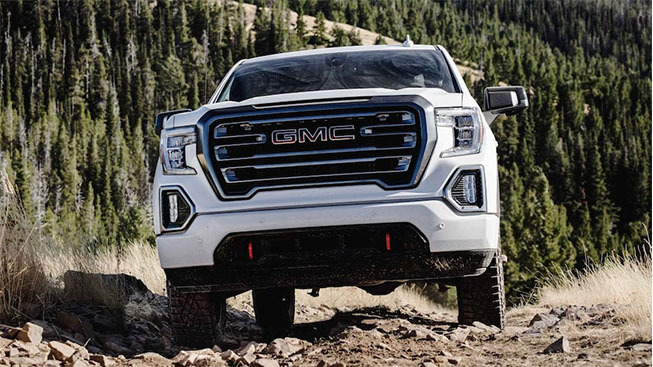 2022 GMC Sierra 1500 Limited AT4 performance