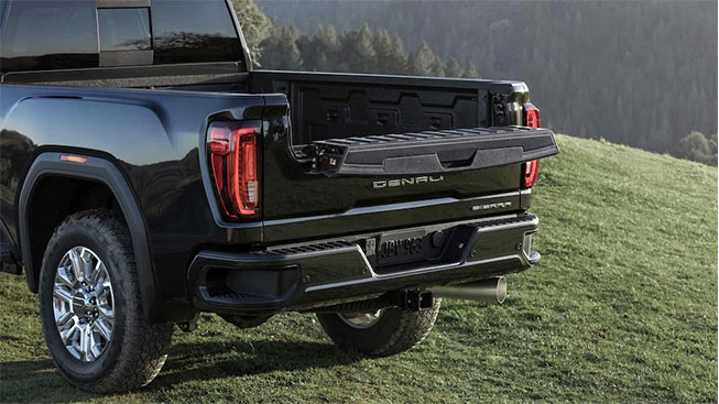 2022 GMC Sierra 3500 Denali appearance