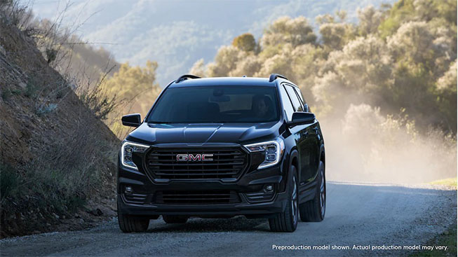 2022 GMC Terrain Denali performance