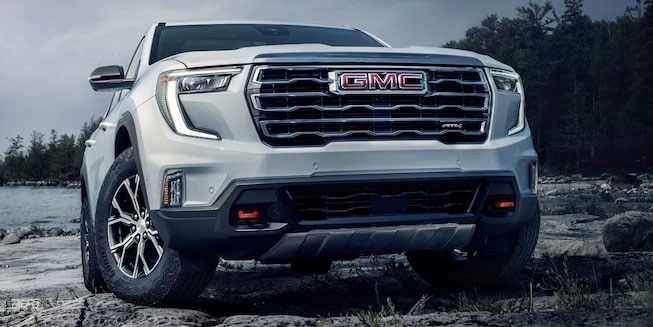 2024 GMC Acadia AT4 performance