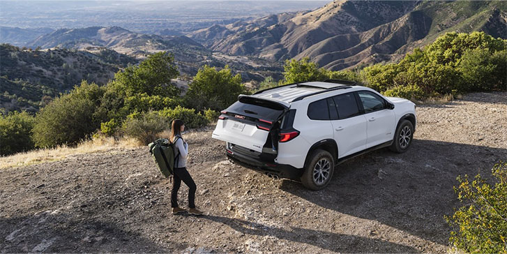 2025 GMC Acadia AT4 appearance