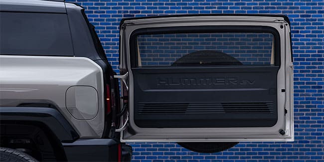 2026 GMC Hummer EV SUV appearance