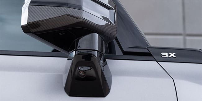 2026 GMC Hummer EV SUV comfort