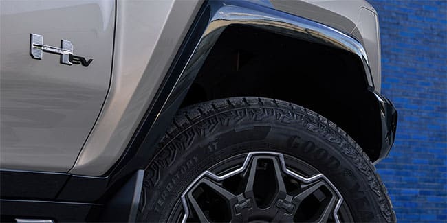 2026 GMC Hummer EV SUV performance